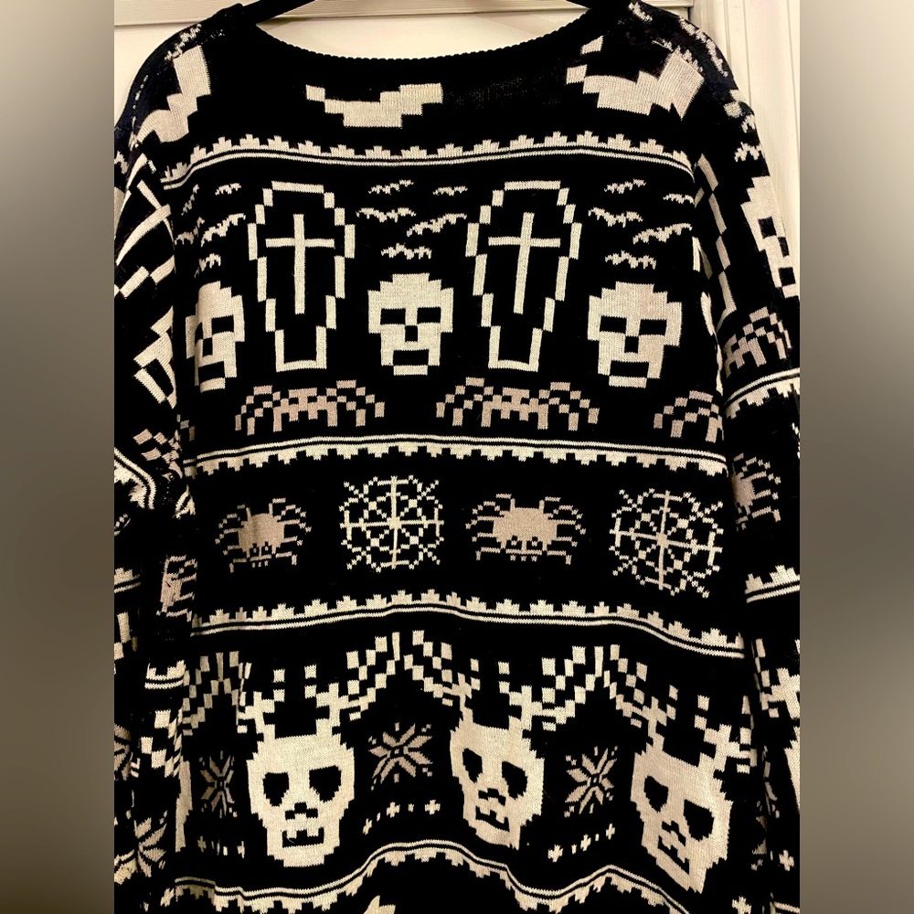 Too Fast XL Goth Spooky Women’s Holiday Sweater